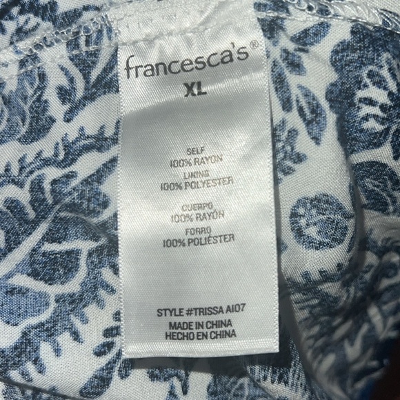 Francesca’s, Mi ami “Trissa”, puff sleeve top, Sz Xl - Picture 4 of 4